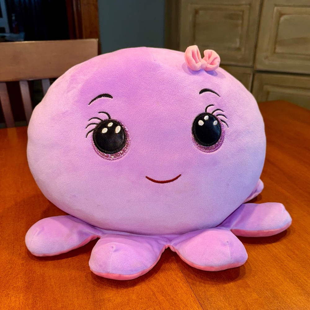 14” Octavia Octopus Squish